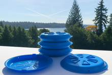 Stackable Poolside Plate & Lid Hybrid - Blue (8 pack)
